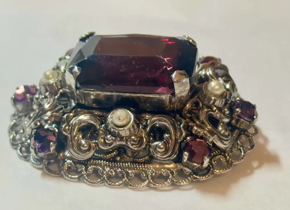 Vtg German Filigree Brooch / Large Purple Glass Stone Faux Pearls 2 x 1.5